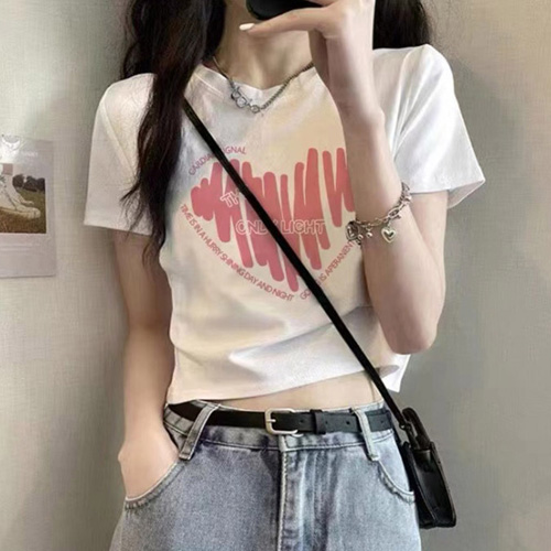 FD-0360  하트 프린팅 크롭 티셔츠 